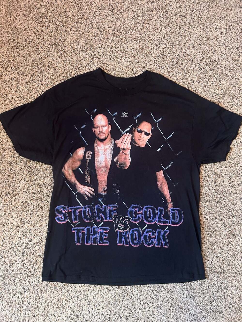 WWE Stone Cold vs The Rock T-Shirt Size XL Black Graphic Tee